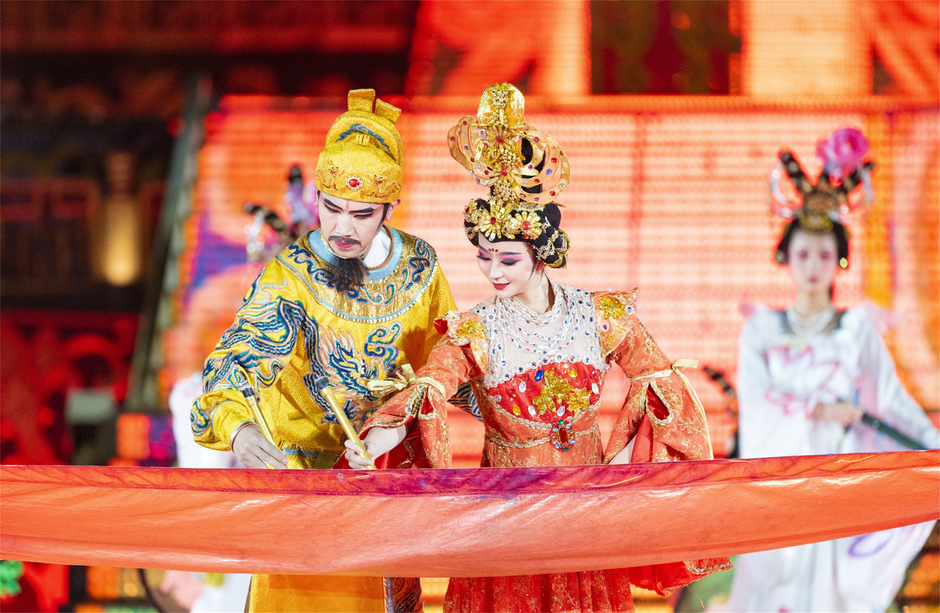 冰火《長(zhǎng)恨歌》明日震撼開演！