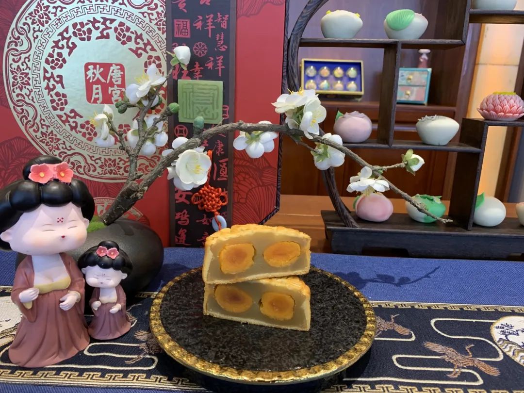 唐樂宮中秋月餅全網(wǎng)預售，重磅新品貓山王榴蓮冰皮月餅首發(fā)