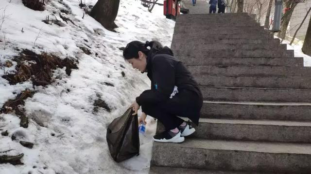 【華山西峰索道】太華索道公司組織干部職工開展學(xué)雷鋒志愿服務(wù)活動(dòng)(圖13)