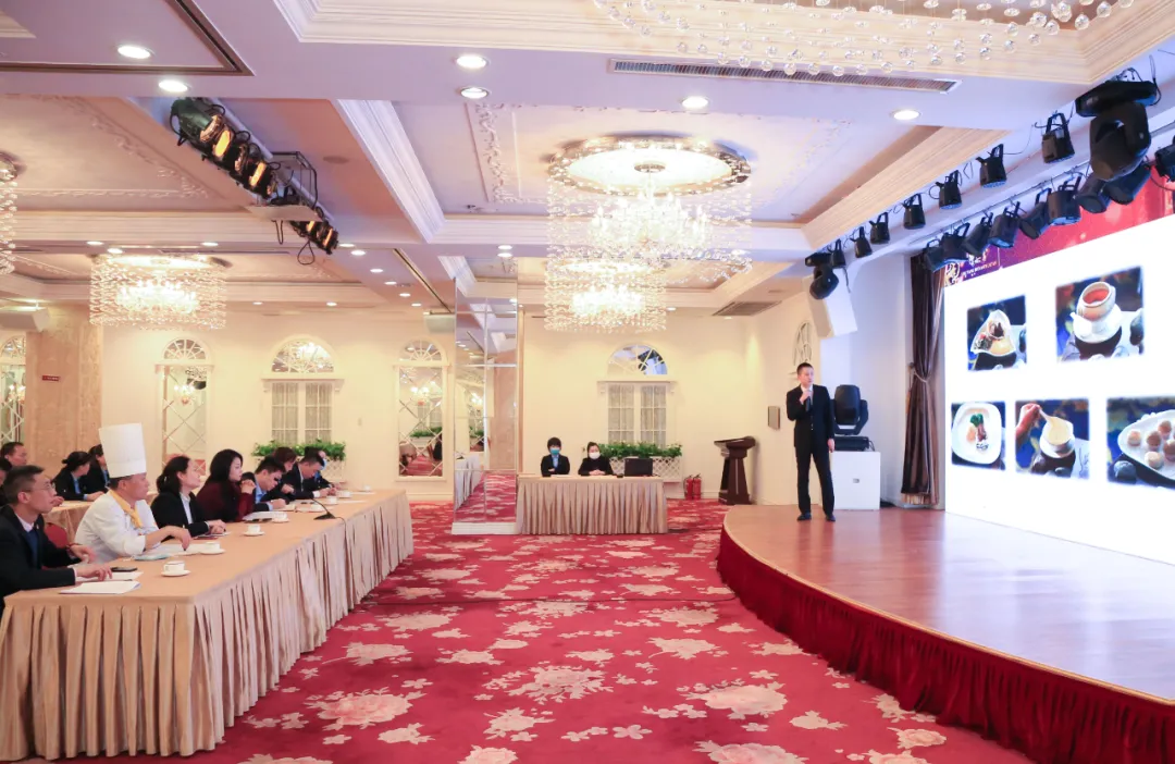 西安唐樂(lè)宮召開(kāi)2021年銷(xiāo)售團(tuán)隊(duì)業(yè)務(wù)能力考評(píng)會(huì)(圖4)