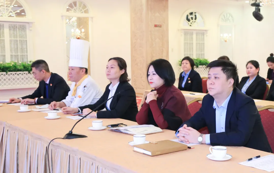 西安唐樂(lè)宮召開(kāi)2021年銷(xiāo)售團(tuán)隊(duì)業(yè)務(wù)能力考評(píng)會(huì)(圖5)